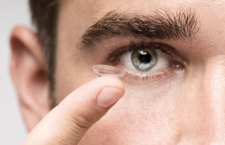 Essential Tips for Safe & Comfy Contact Lens Wear